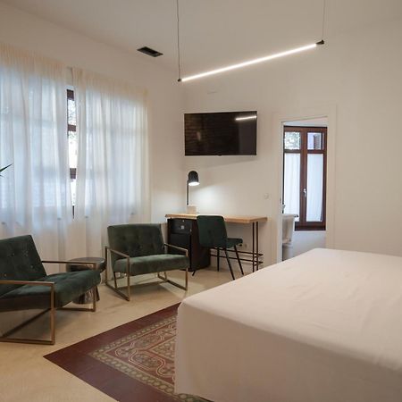 La Moderna Suites 말라가 외부 사진