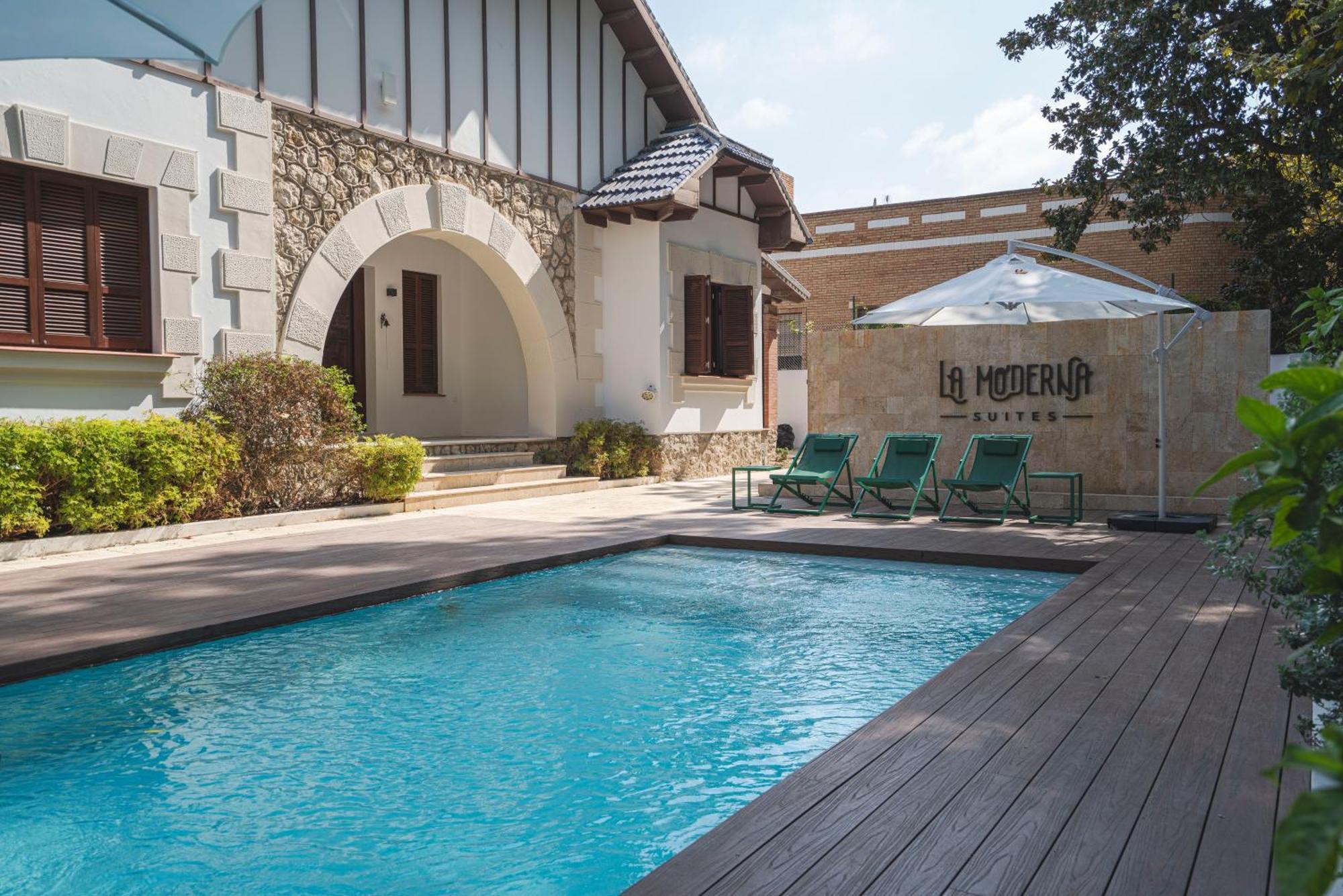 La Moderna Suites 말라가 외부 사진